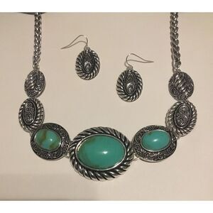 Silver Turquoise Filigree Necklace Set